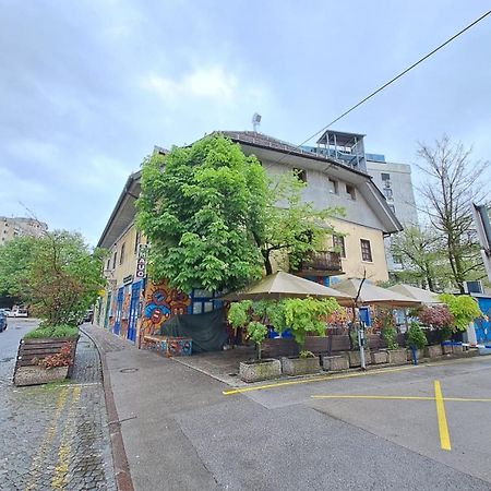 Felix Apartment Tour As Ljubljana Bagian luar foto