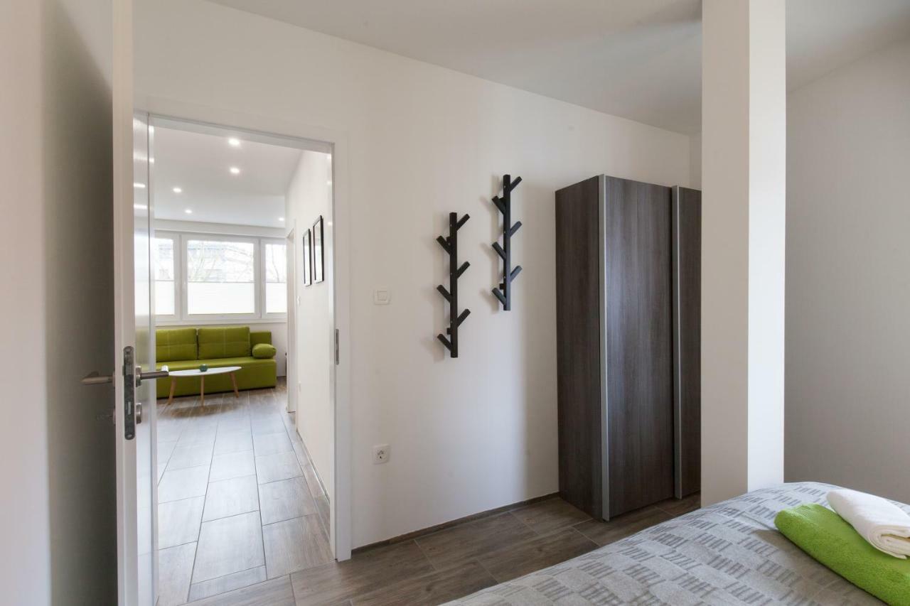 Felix Apartment Tour As Ljubljana Bagian luar foto